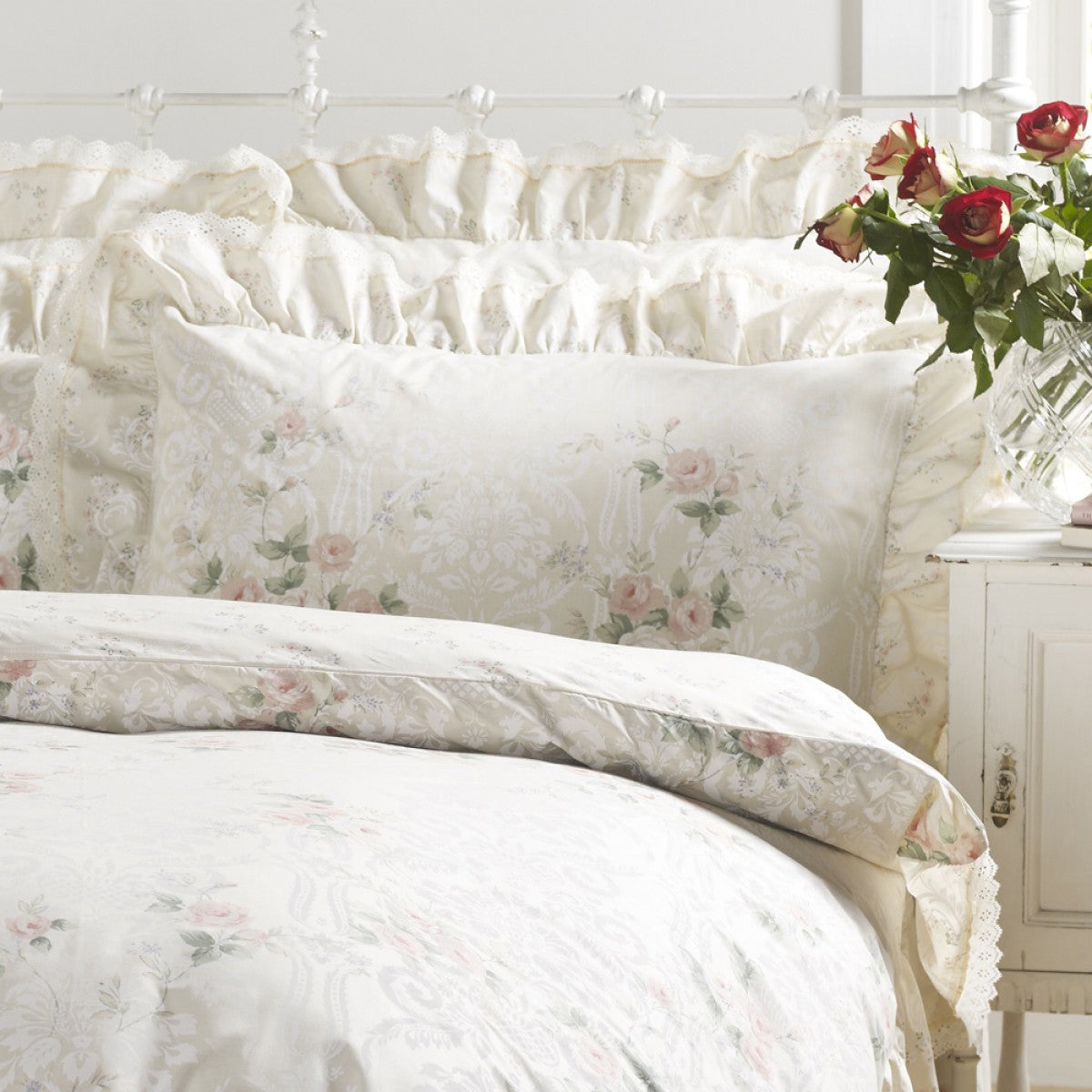 Vantona Country Charlotte Duvet Cover Set - Peach