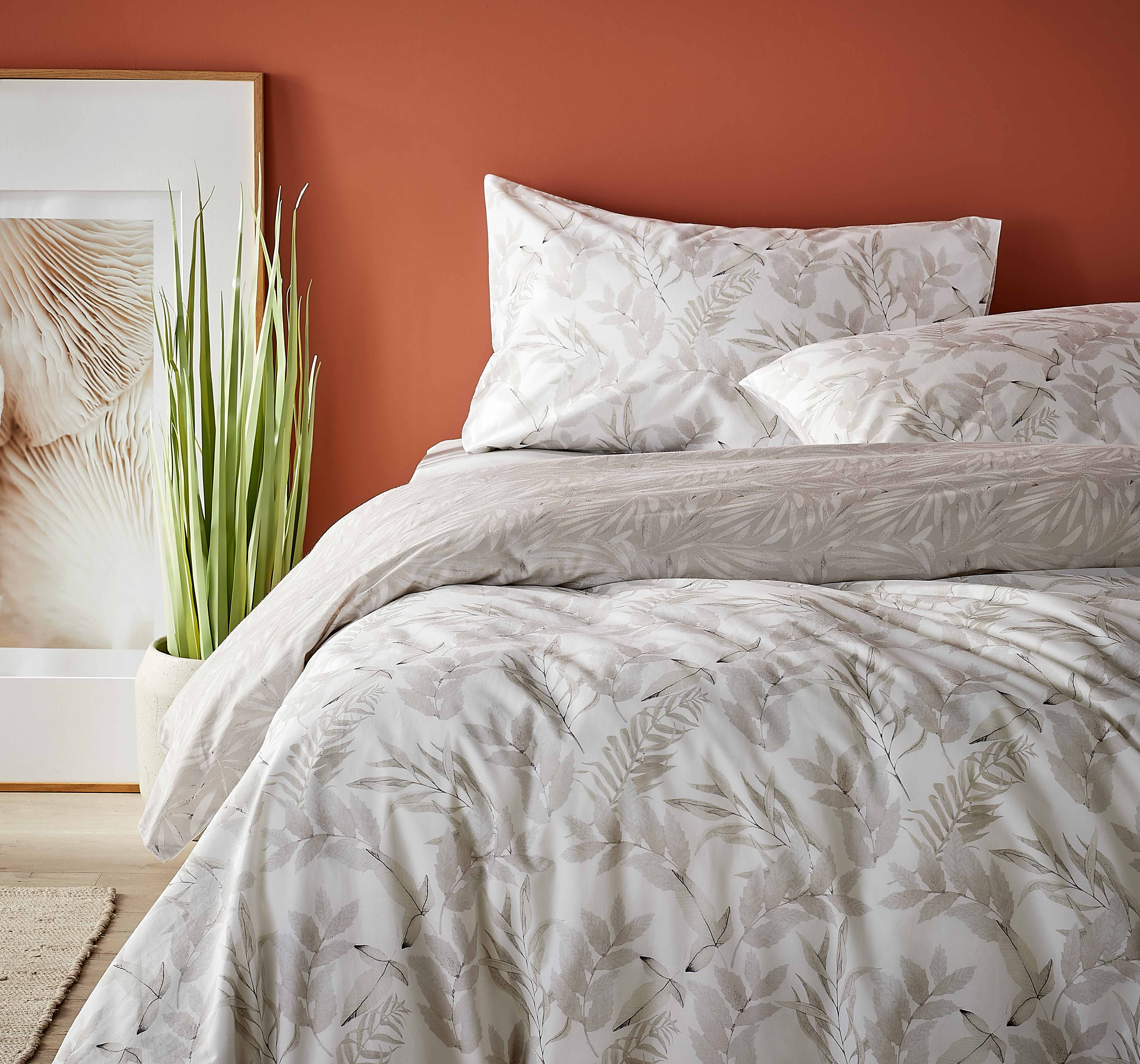 Vantona Essentials Range Serene Leaves Duvet Cover Set - Natural