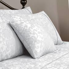 Vantona Como Jacquard Filled Cushion 43 x 43 cm