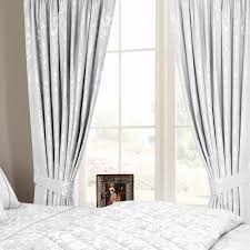 Vantona Como Jacquard Lined Curtains and Tiebacks - 66 x 72