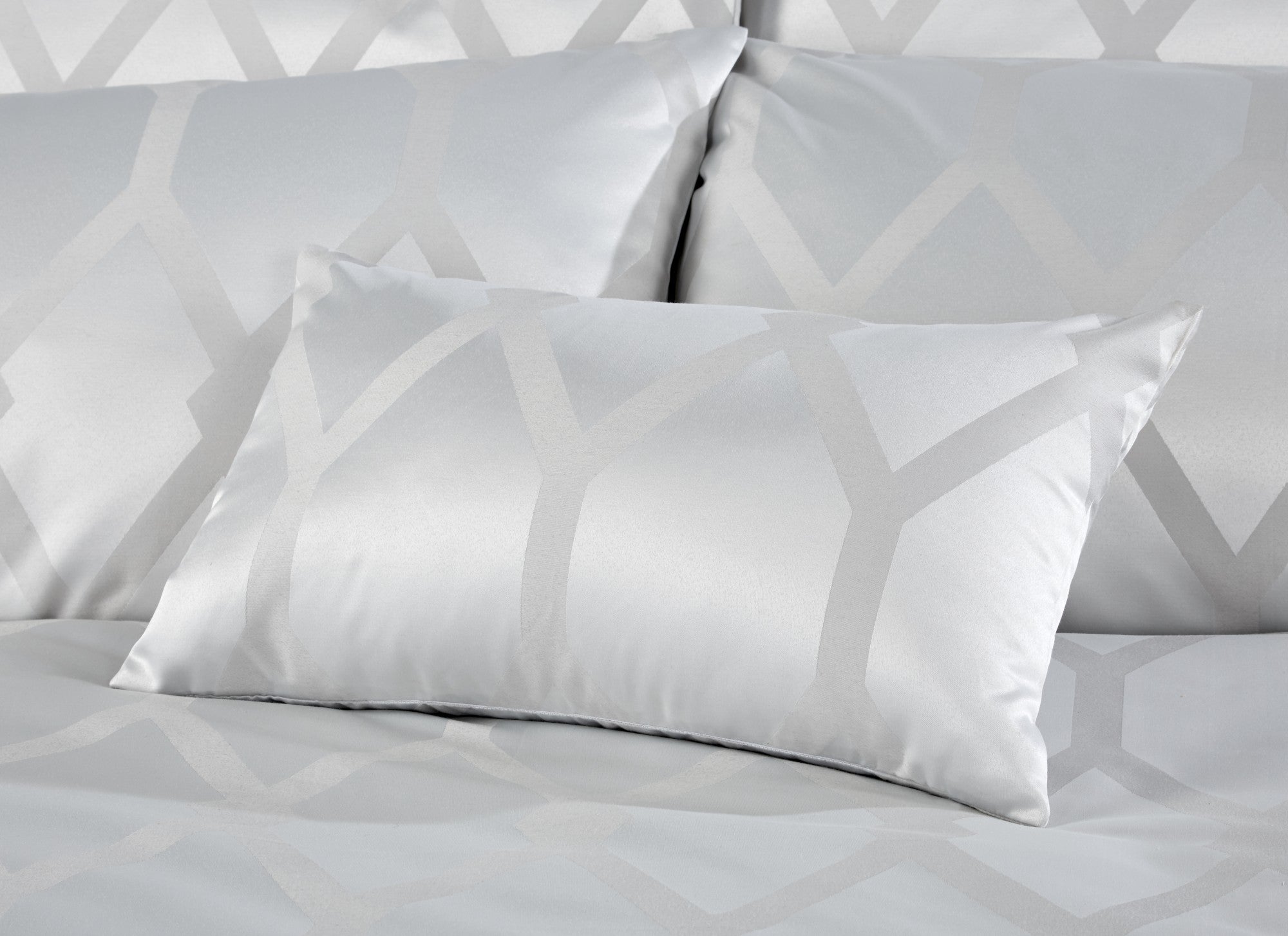 Vantona Verona Jacquard Filled Boudoir Cushion 50 x 30 cm