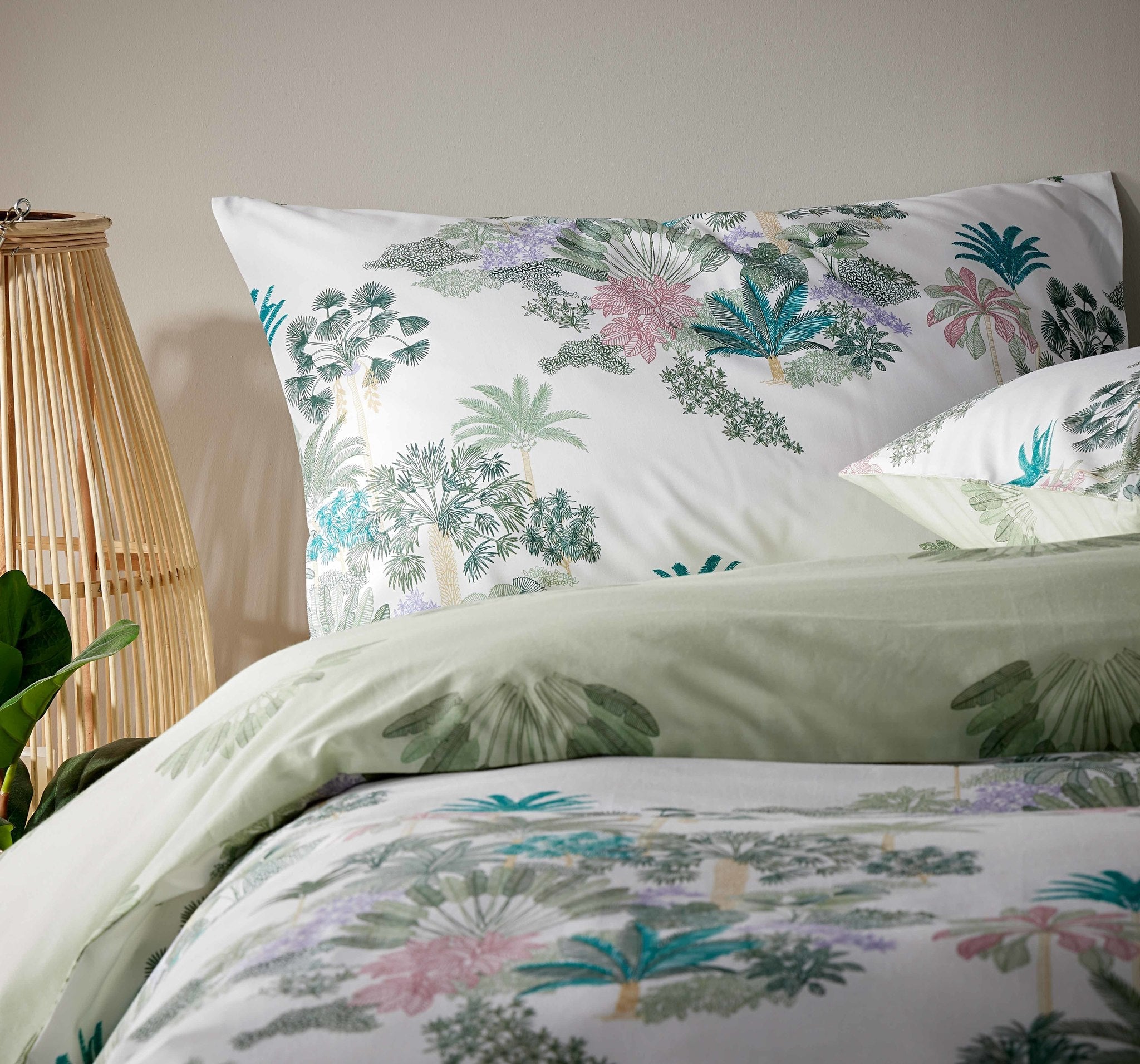 Vantona Essentials Range Jungle Toile Duvet Cover Set - Cream