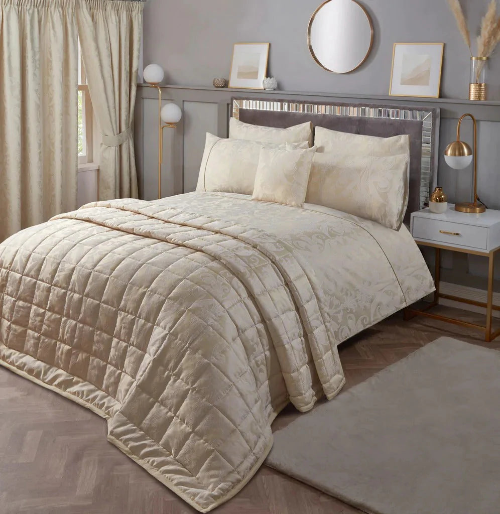 Vantona Nouveau Damask Jacquard Pillow Case