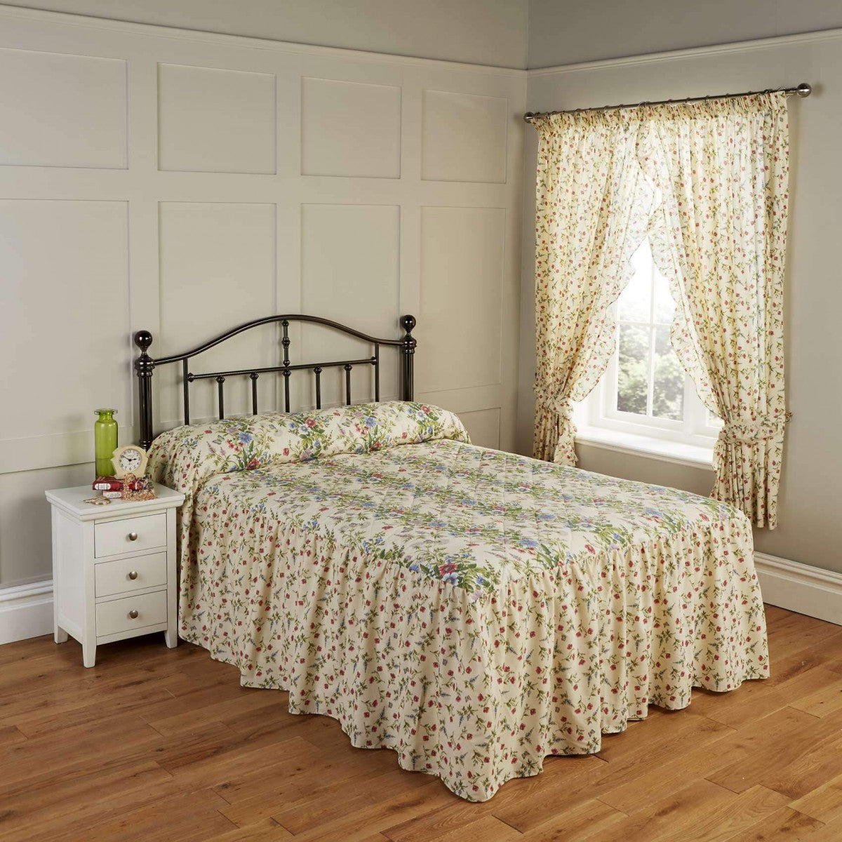 Vantona Country Jessica Quilted Fitted Bedspread - Multi