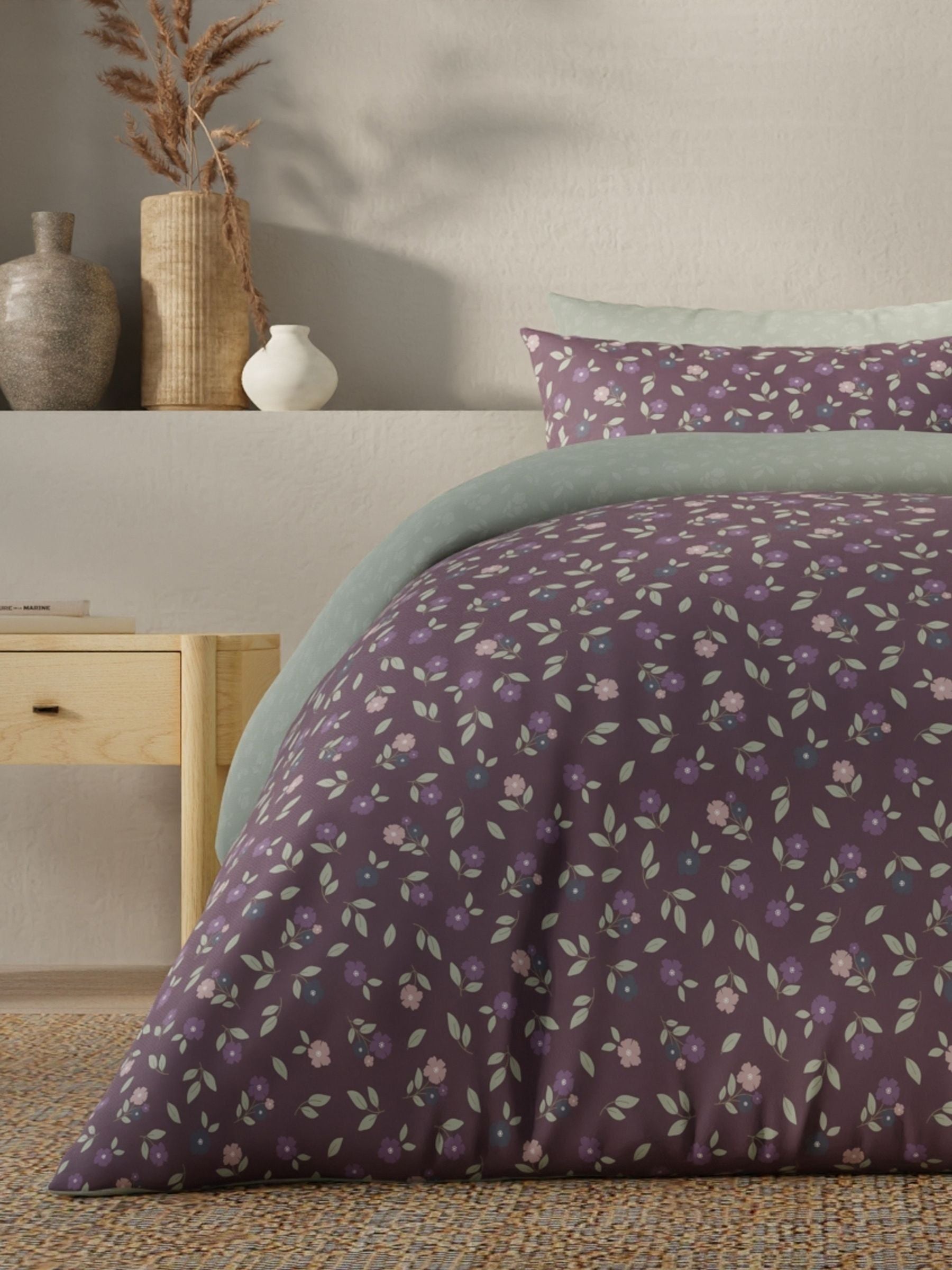 Vantona Essentials Range Molly Ditsy Duvet Cover Set - Purple