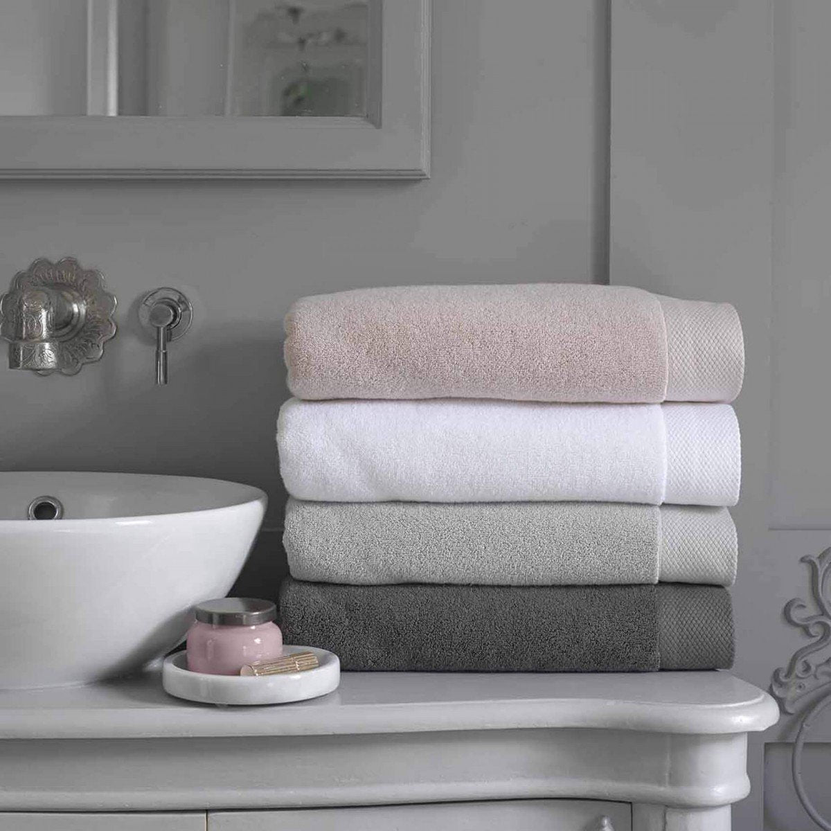 Christy Refresh bath towel pair – Radio Times Shop